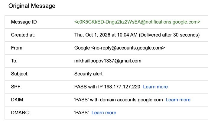 Door de melder gedeelde header-screenshot met SPF, DKIM en DMARC op PASS